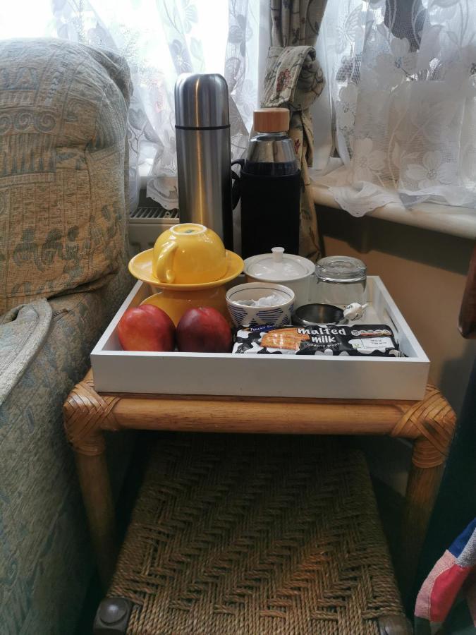 Big Private Room In Town Centre Истли Екстериор снимка